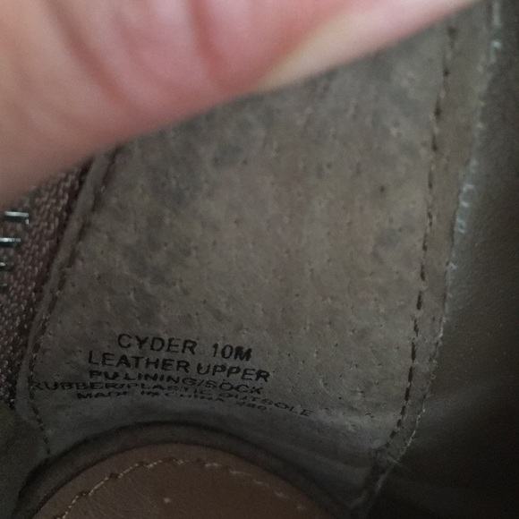 Steve Madden Leather Cyder Heels - Picture 6 of 6